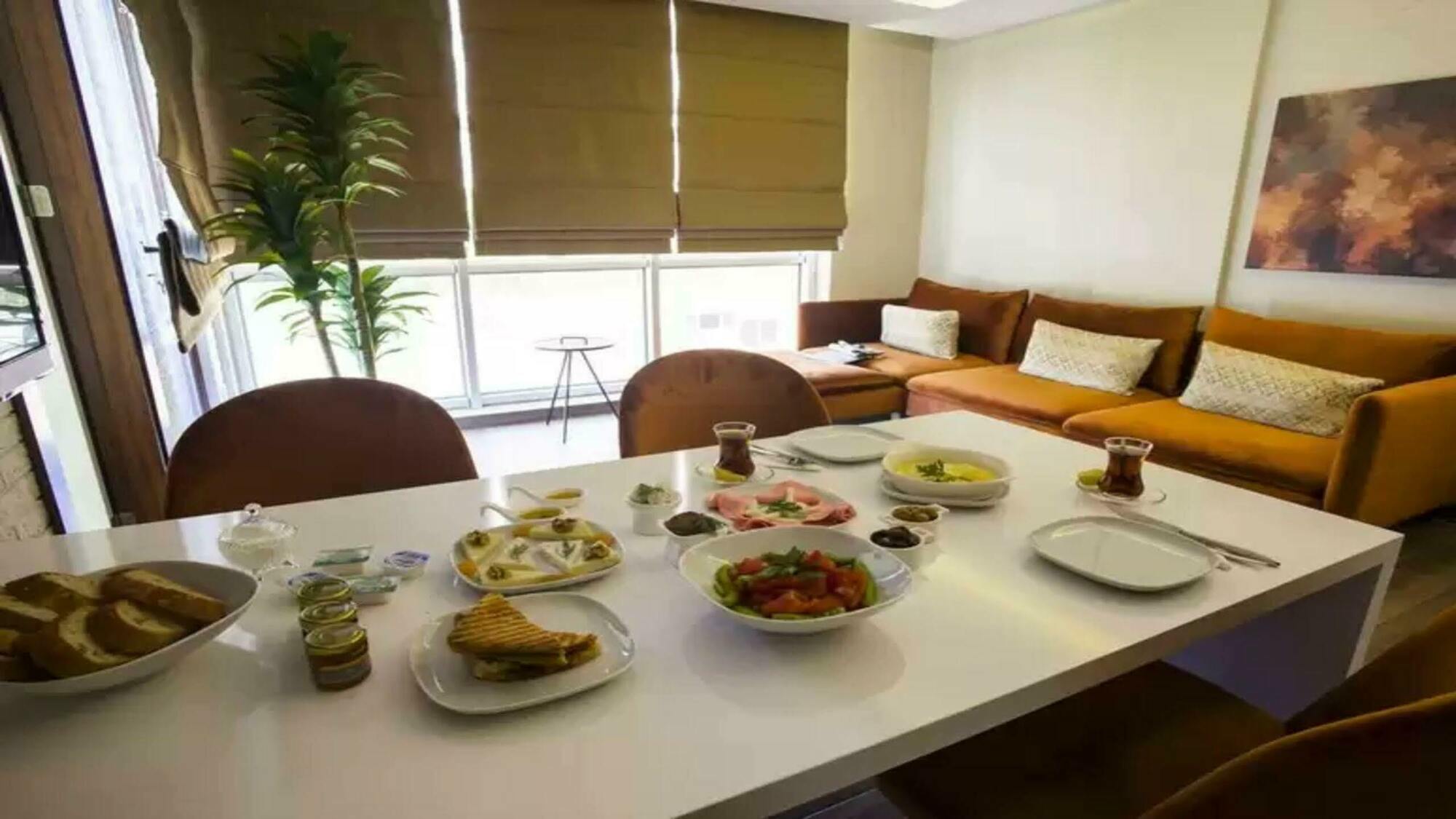 Maxuite Hotel In Home อัคชาย ภายนอก รูปภาพ