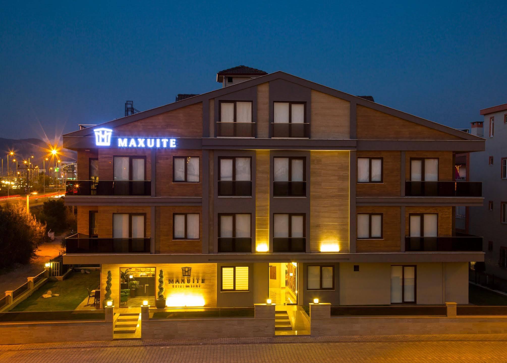 Maxuite Hotel In Home อัคชาย ภายนอก รูปภาพ