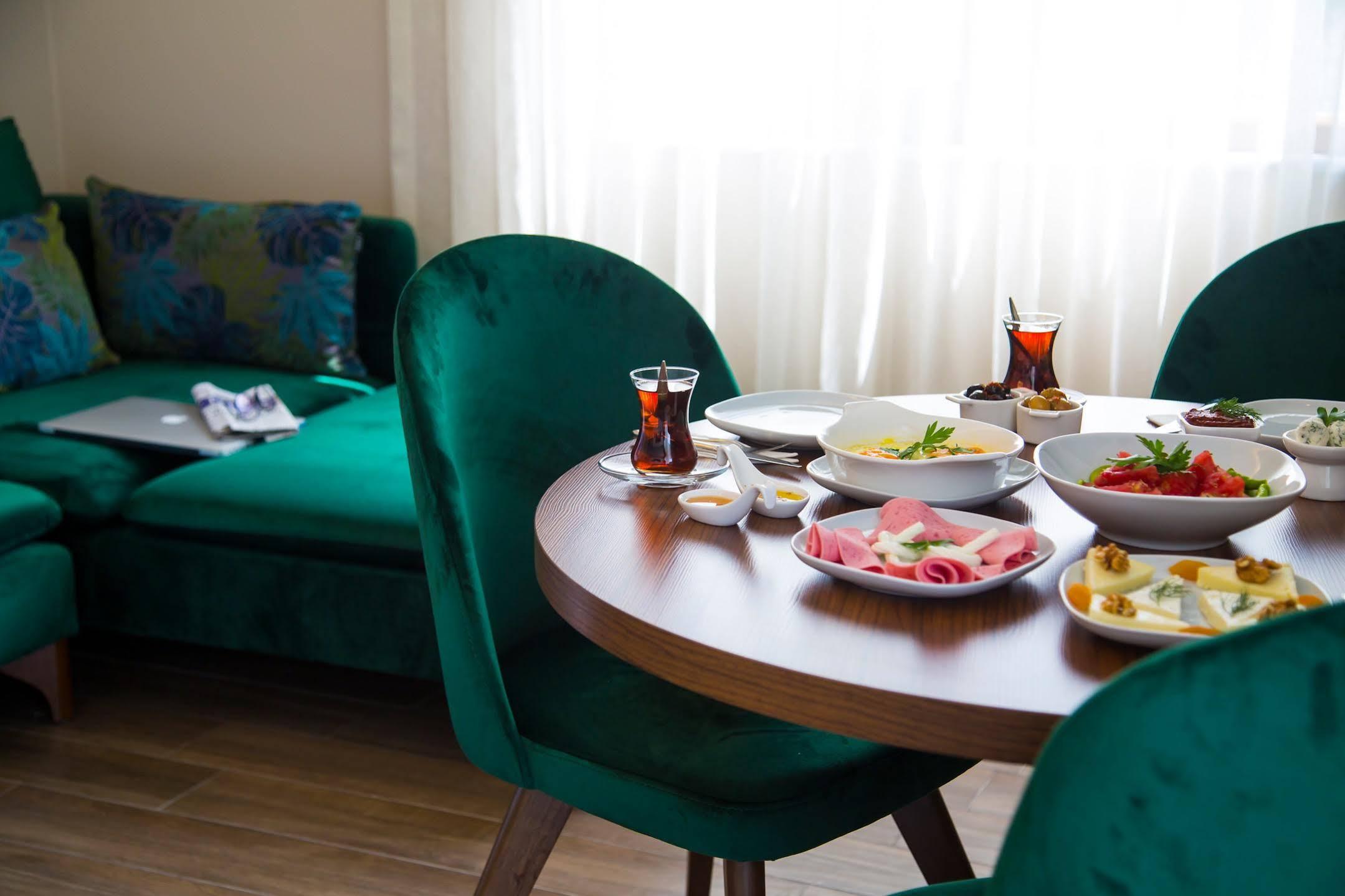 Maxuite Hotel In Home อัคชาย ภายนอก รูปภาพ